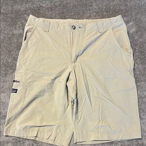 Patagonia Tan Cargo Shorts Classic Style